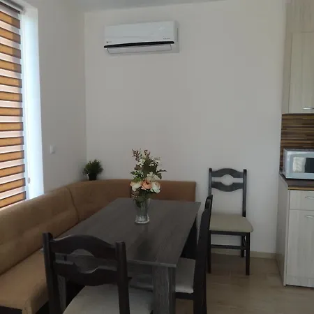 Capuccino Guest Apartments - Free Parking And Wi-Fi Sunny Beach Exterior photo