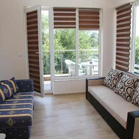 Capuccino Guest Apartments - Free Parking And Wi-Fi Sunny Beach Exterior photo