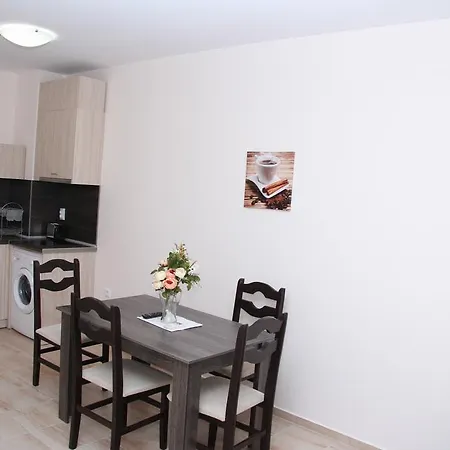 Capuccino Guest Apartments - Free Parking And Wi-Fi Sunny Beach Exterior photo