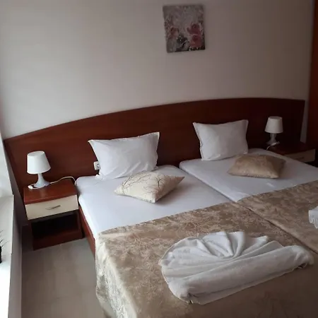 Capuccino Guest Apartments - Free Parking And Wi-Fi Sunny Beach Exterior photo
