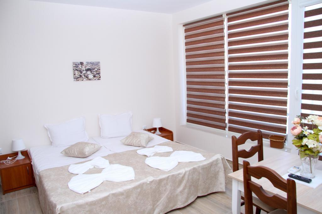 Capuccino Guest - Free Parking And Wi-fi Apartment