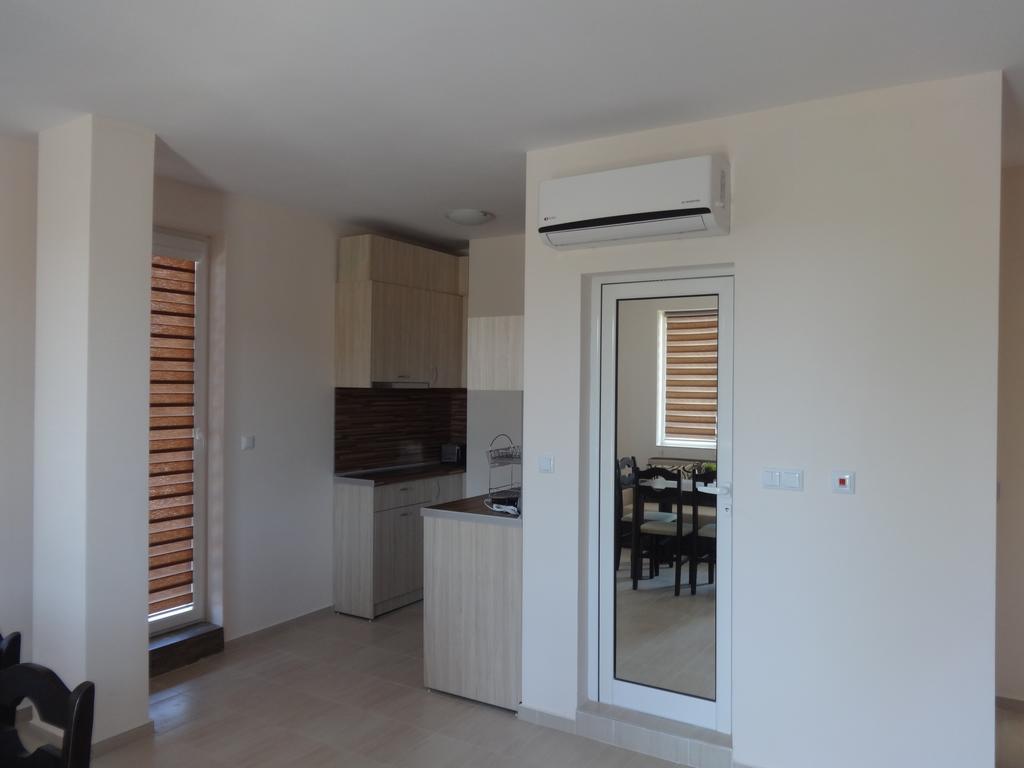 Capuccino Guest - Free Parking And Wi-fi Apartment Sunny Beach