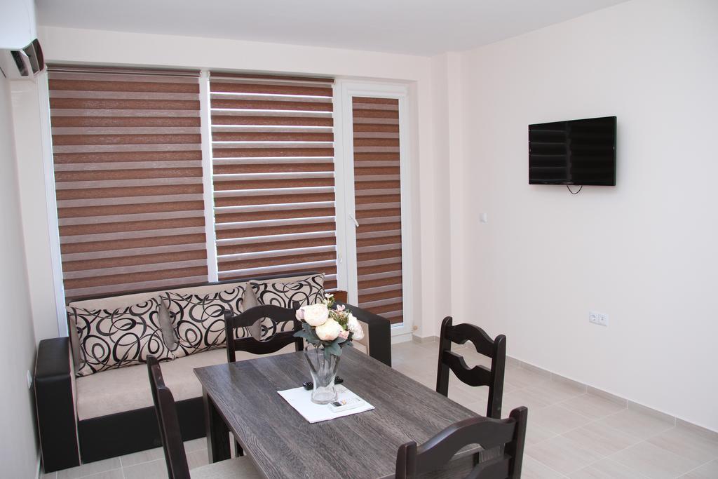 Capuccino Guest - Free Parking And Wi-fi * Sunny Beach