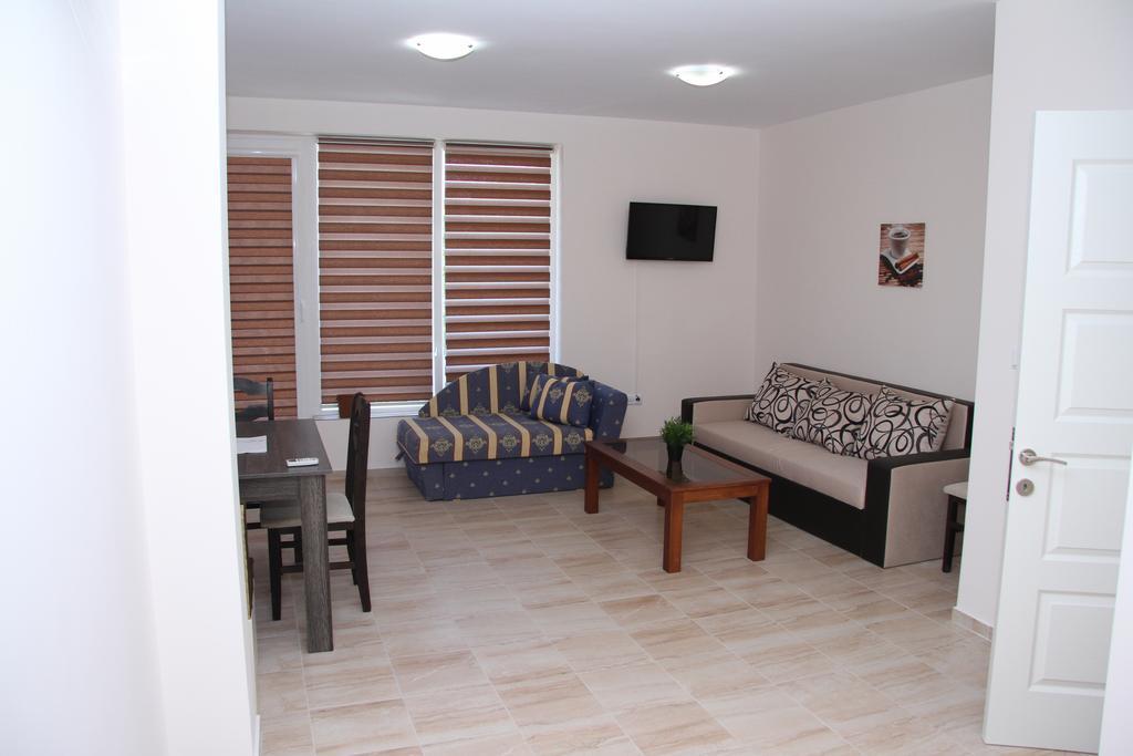 Apartment Capuccino Guest - Free Parking And Wi-fi Sunny Beach