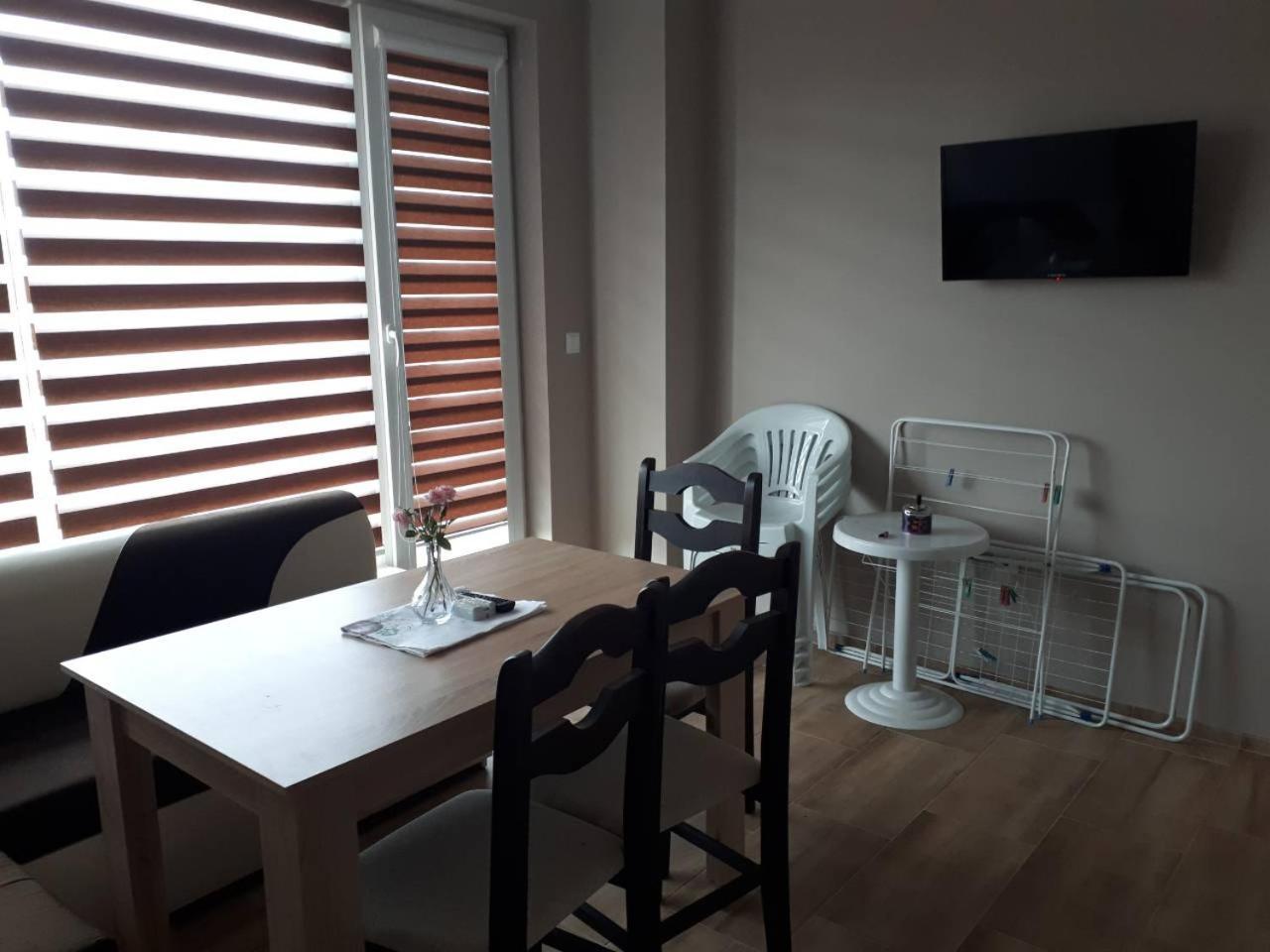 Apartment Capuccino Guest - Free Parking And Wi-fi *